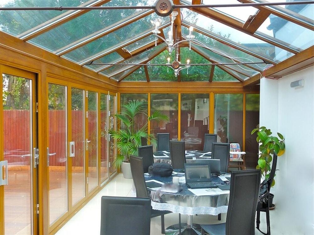 Skylark Guest House Hounslow Exterior foto