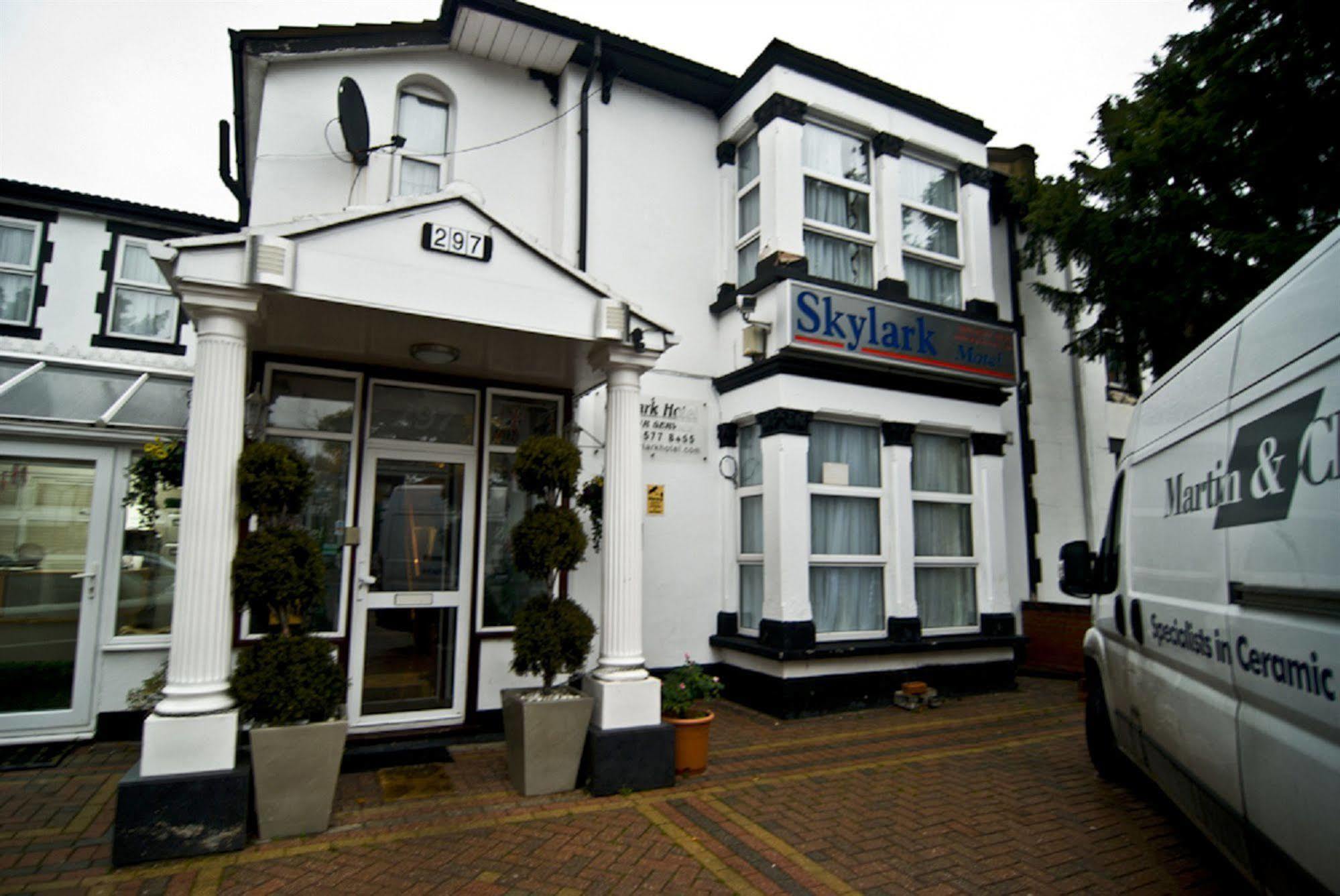 Skylark Guest House Hounslow Exterior foto