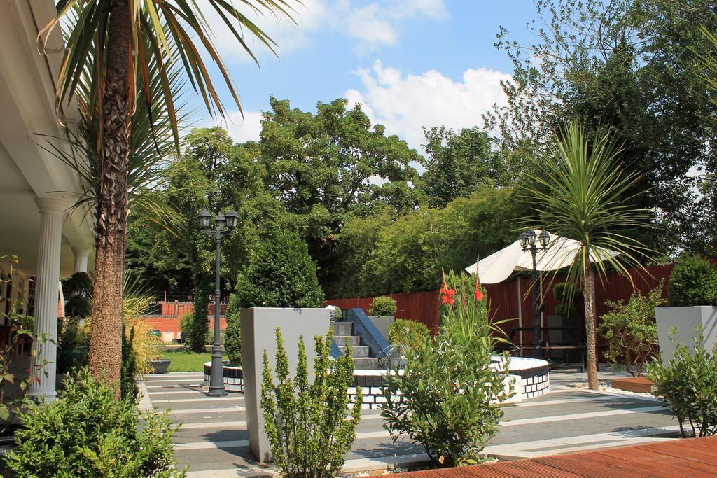 Skylark Guest House Hounslow Exterior foto